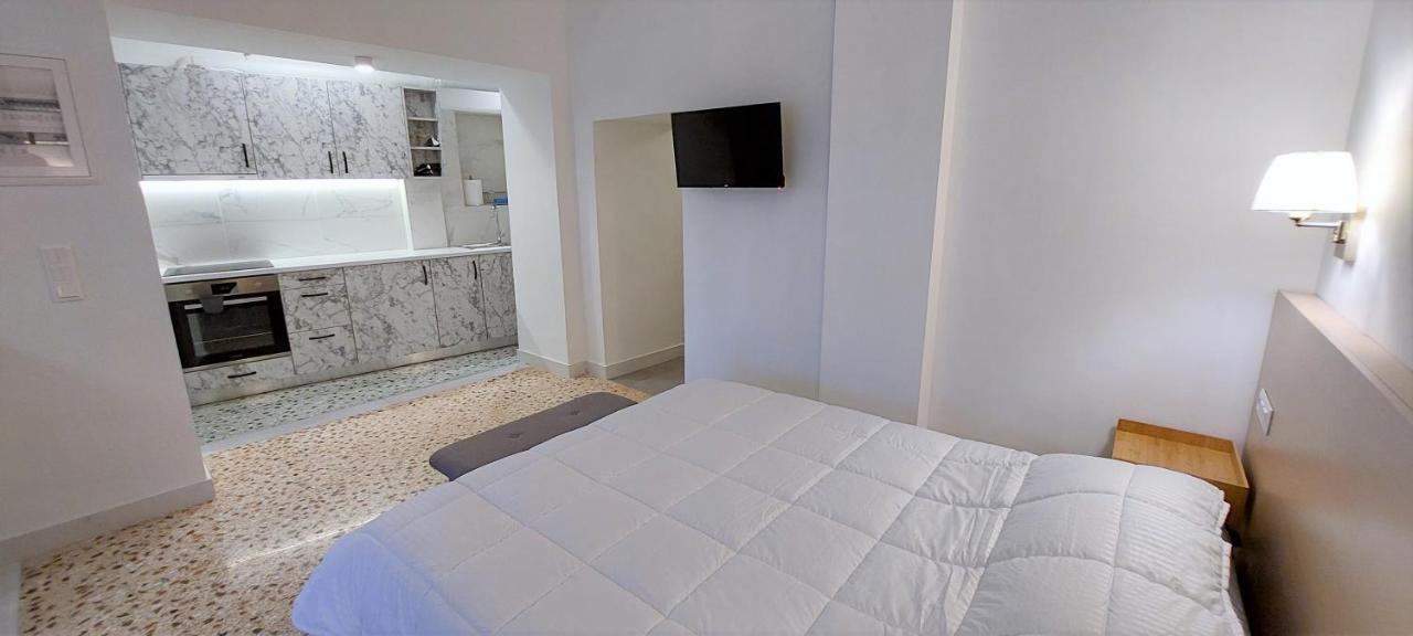 Athens Plaka Family Suites 외부 사진